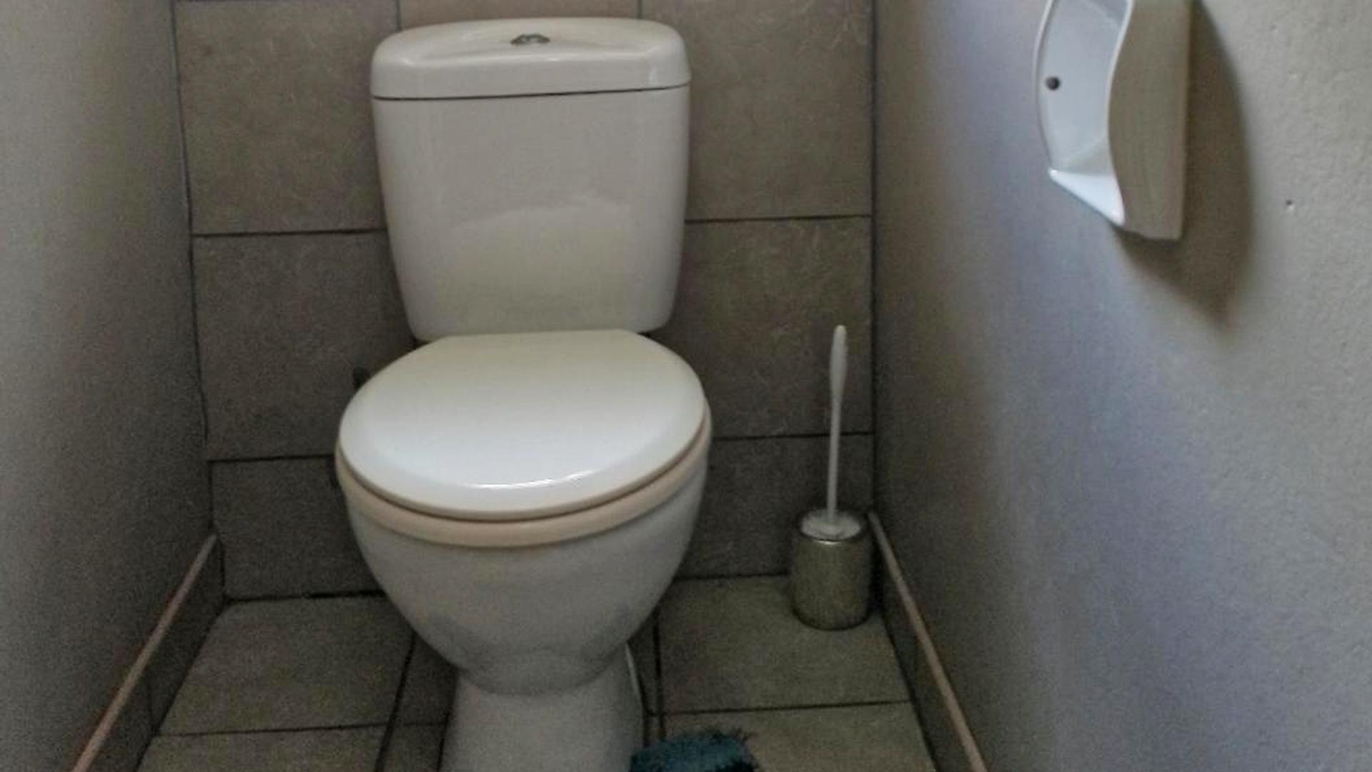 Bathroom 2 of property in Vryheid