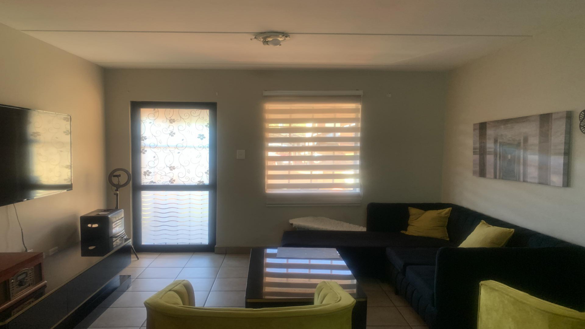 Lounges of property in Alveda