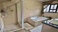 Bathroom 1 of property in Bankenveld