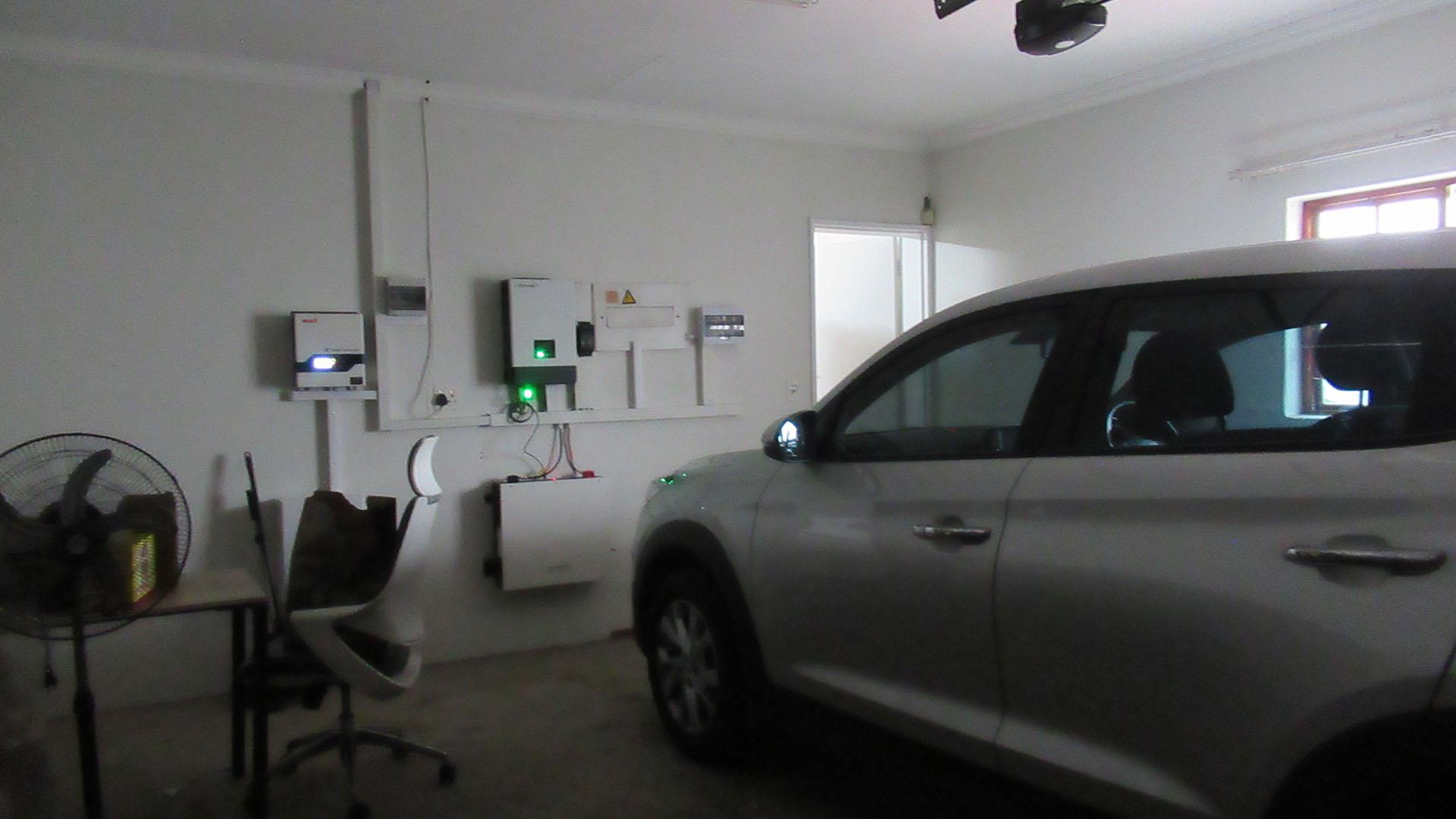 Garage - 33 square meters of property in Norscot