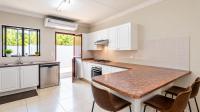 Kitchen of property in Norscot