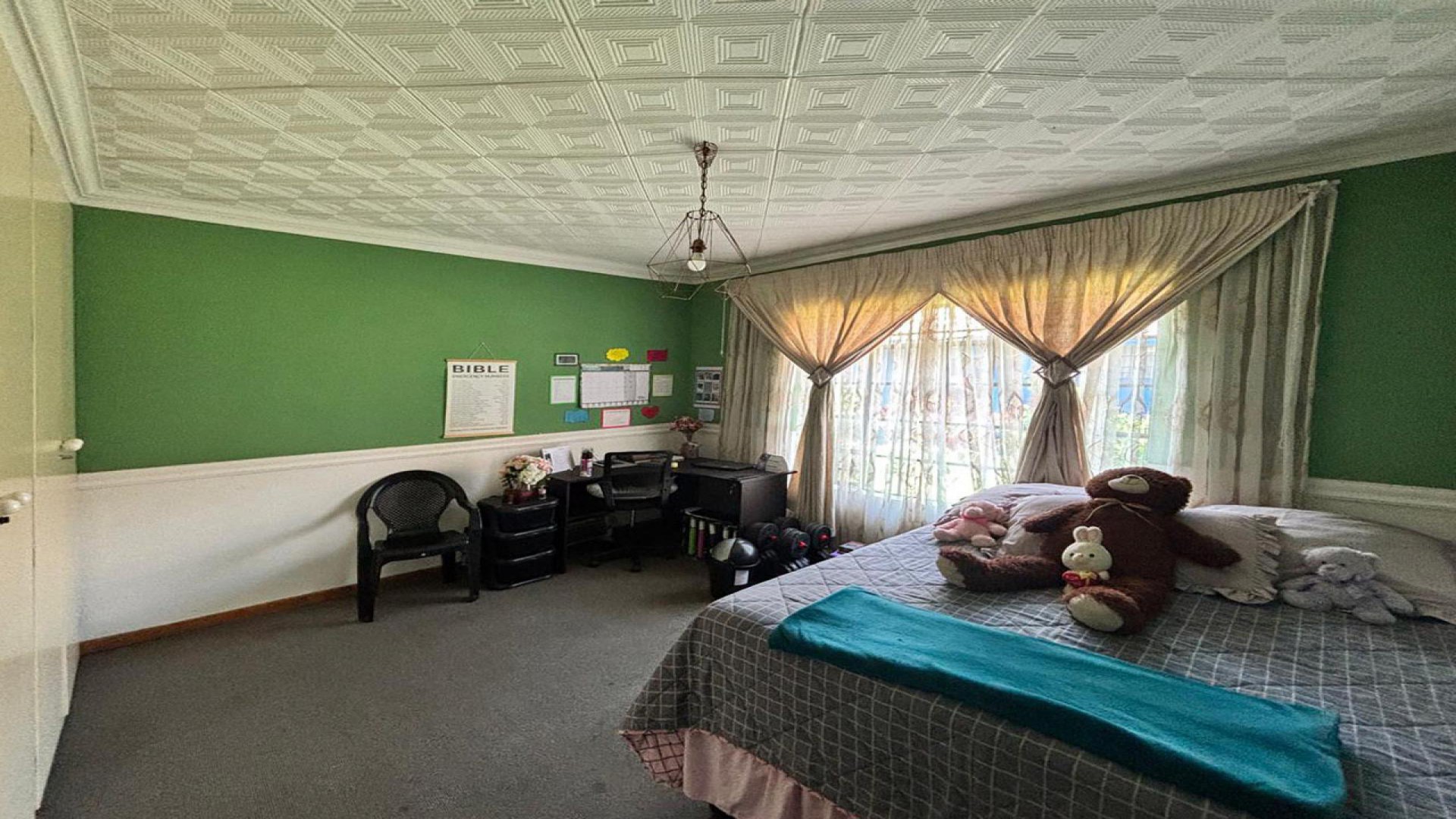 Bed Room 2 - 18 square meters of property in Crystal Park