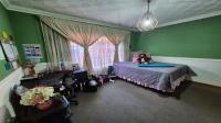 Bed Room 1 of property in Crystal Park