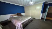 Bed Room 2 of property in Crystal Park