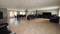 Lounges - 42 square meters of property in Crystal Park