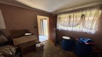 Store Room - 9 square meters of property in Crystal Park