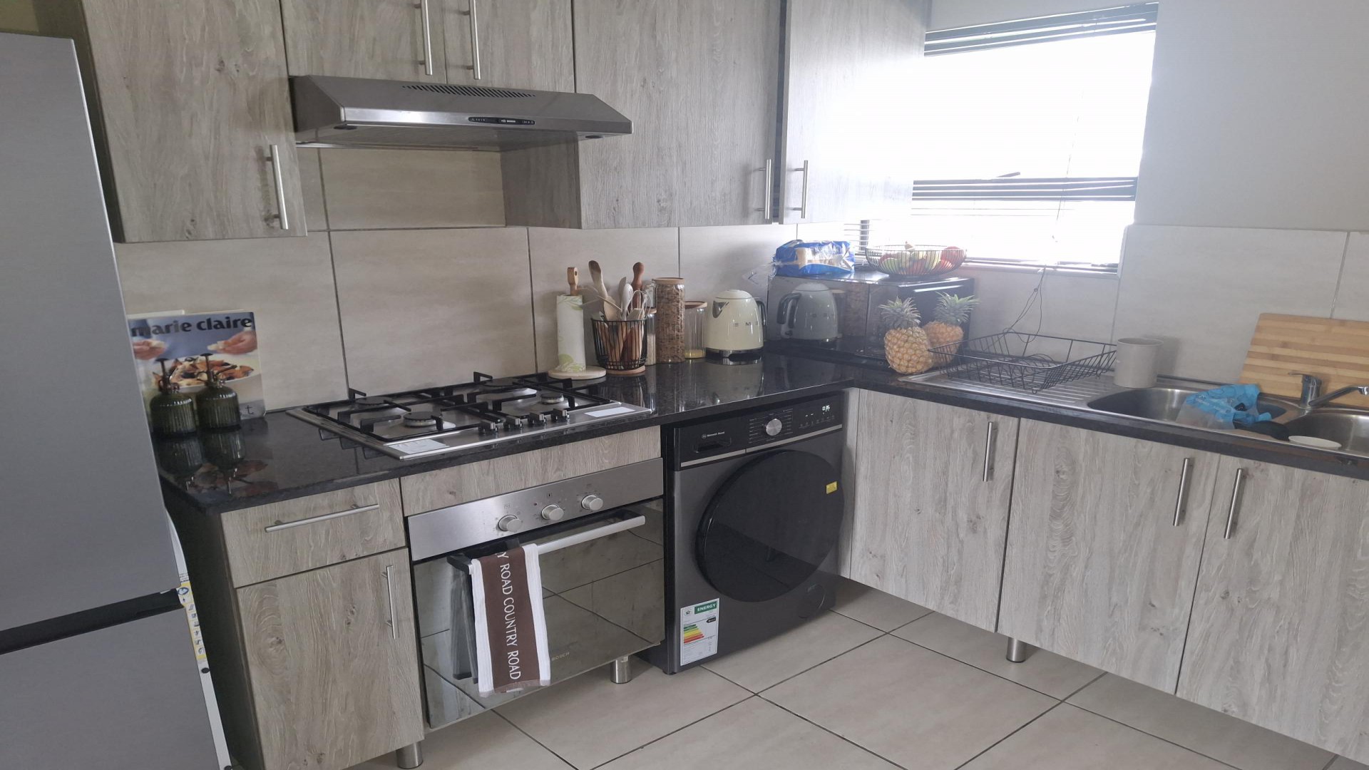 Kitchen of property in Glen Austin AH (Midrand)