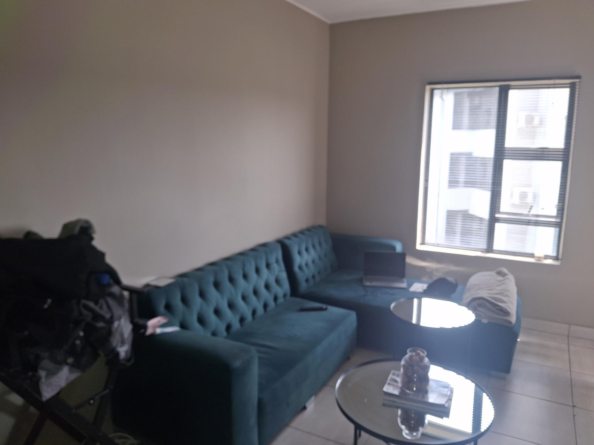 Lounges of property in Glen Austin AH (Midrand)