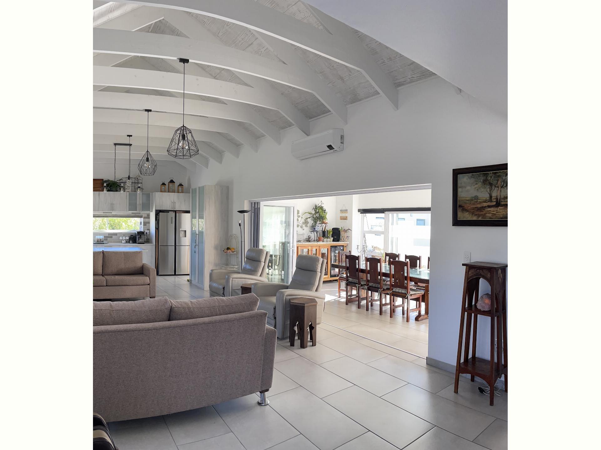  of property in Shelley Point