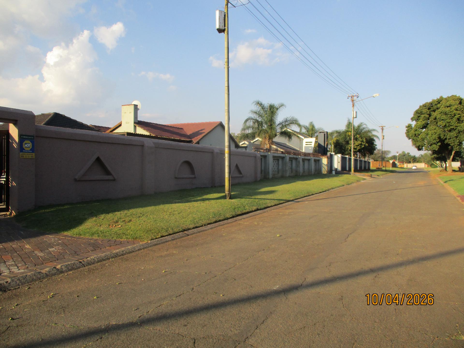  of property in Roodekop