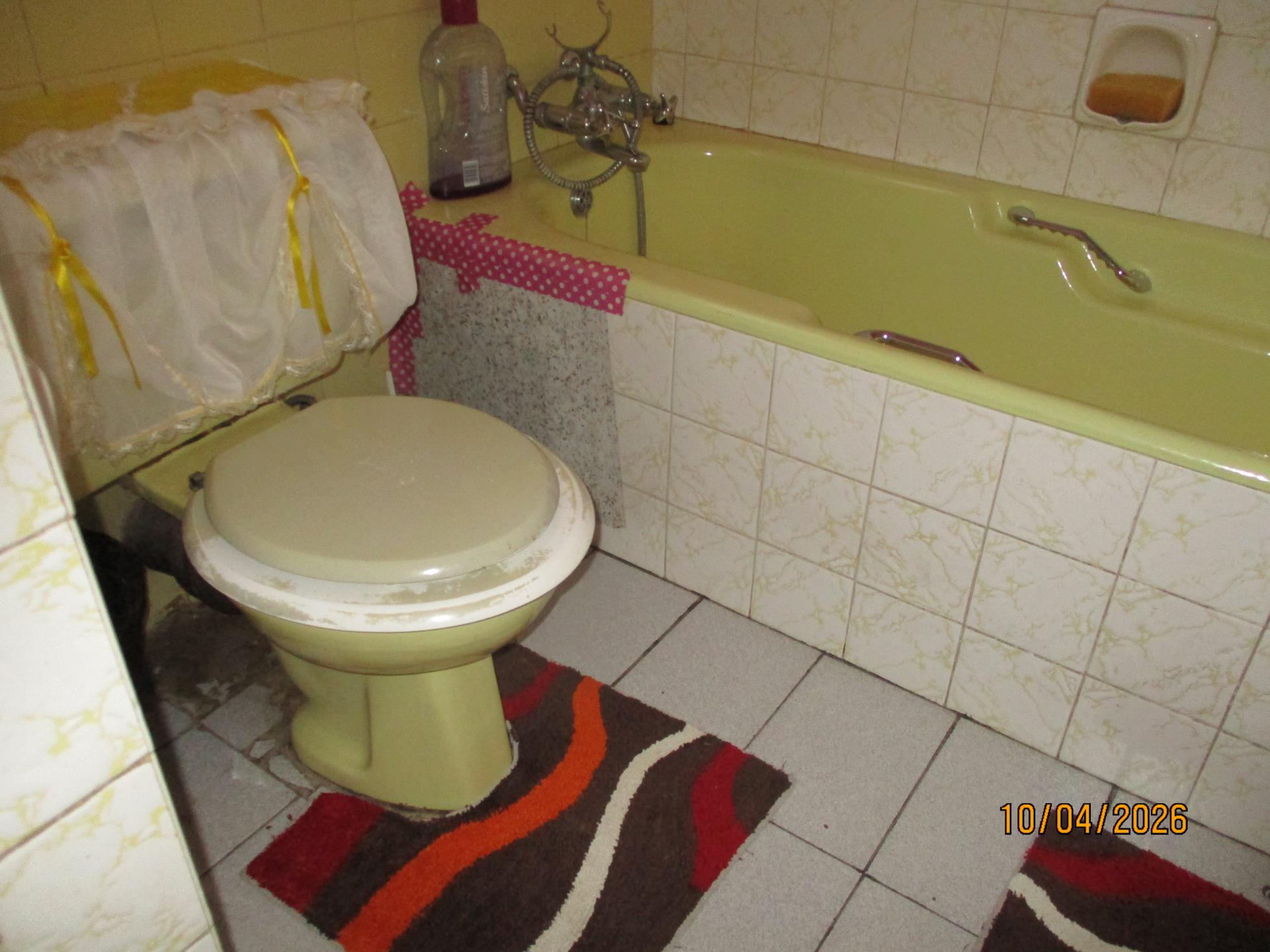  of property in Roodekop