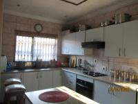  of property in Roodekop