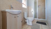 Bathroom 2 of property in Randpark Ridge