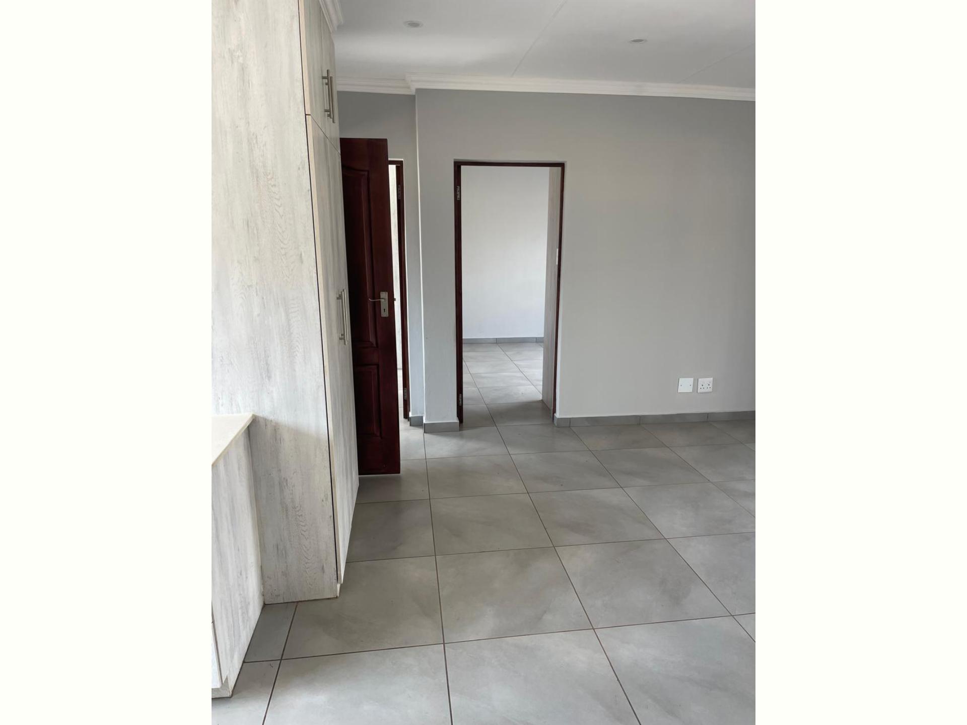  of property in Hartbeespoort