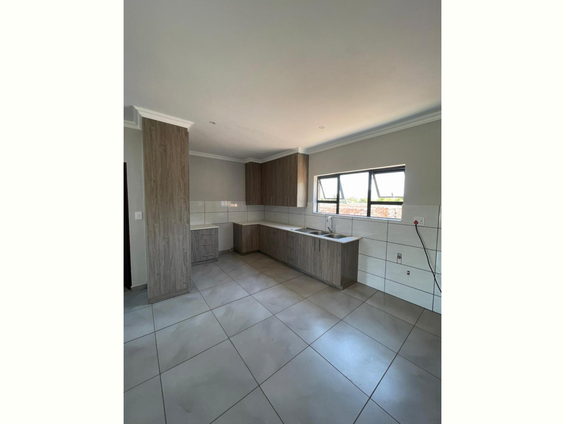  of property in Hartbeespoort