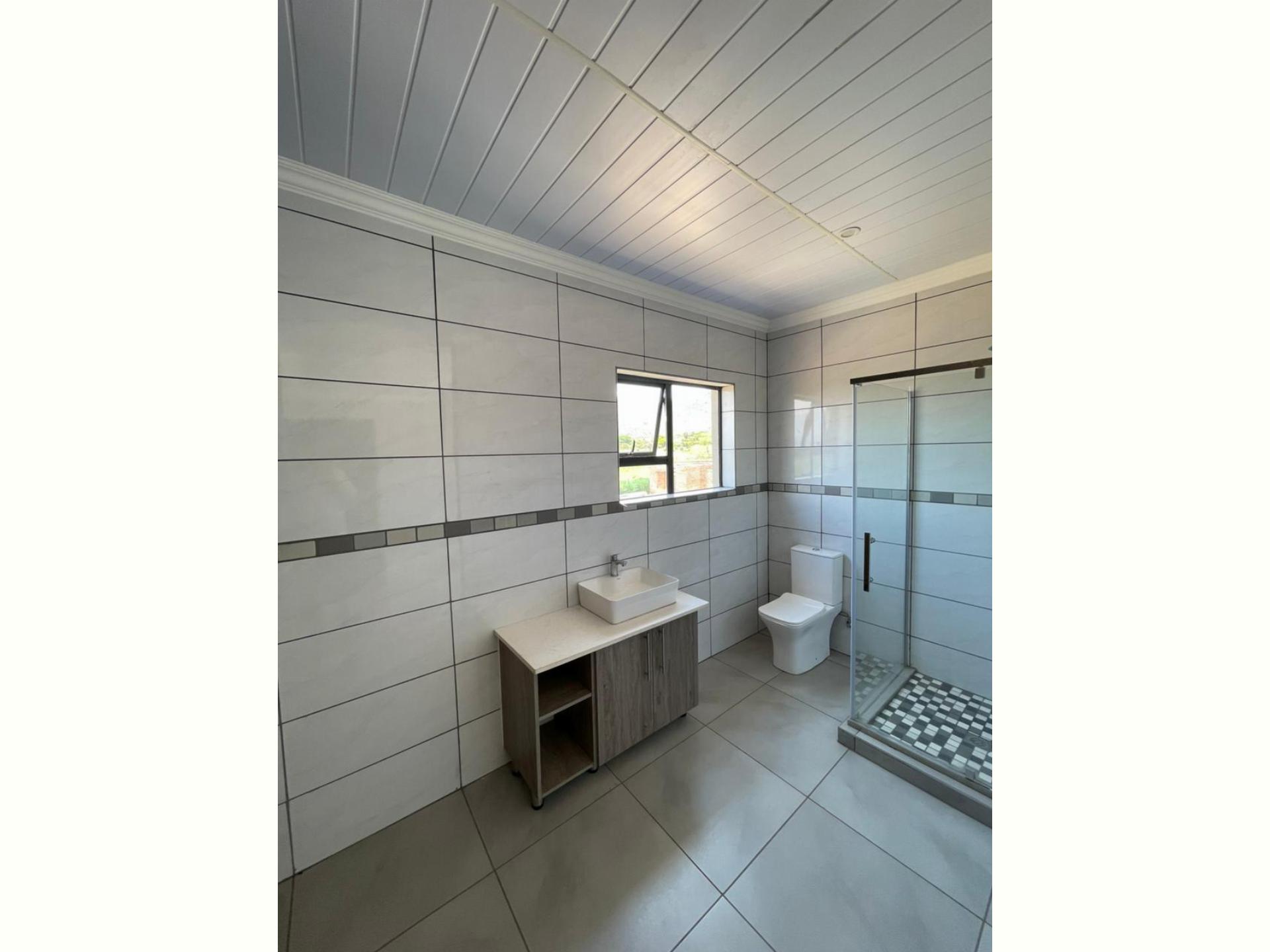  of property in Hartbeespoort