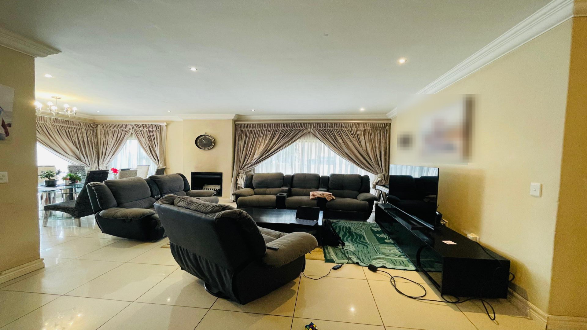 Lounges of property in Sagewood