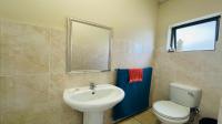 Bathroom 2 of property in Sagewood