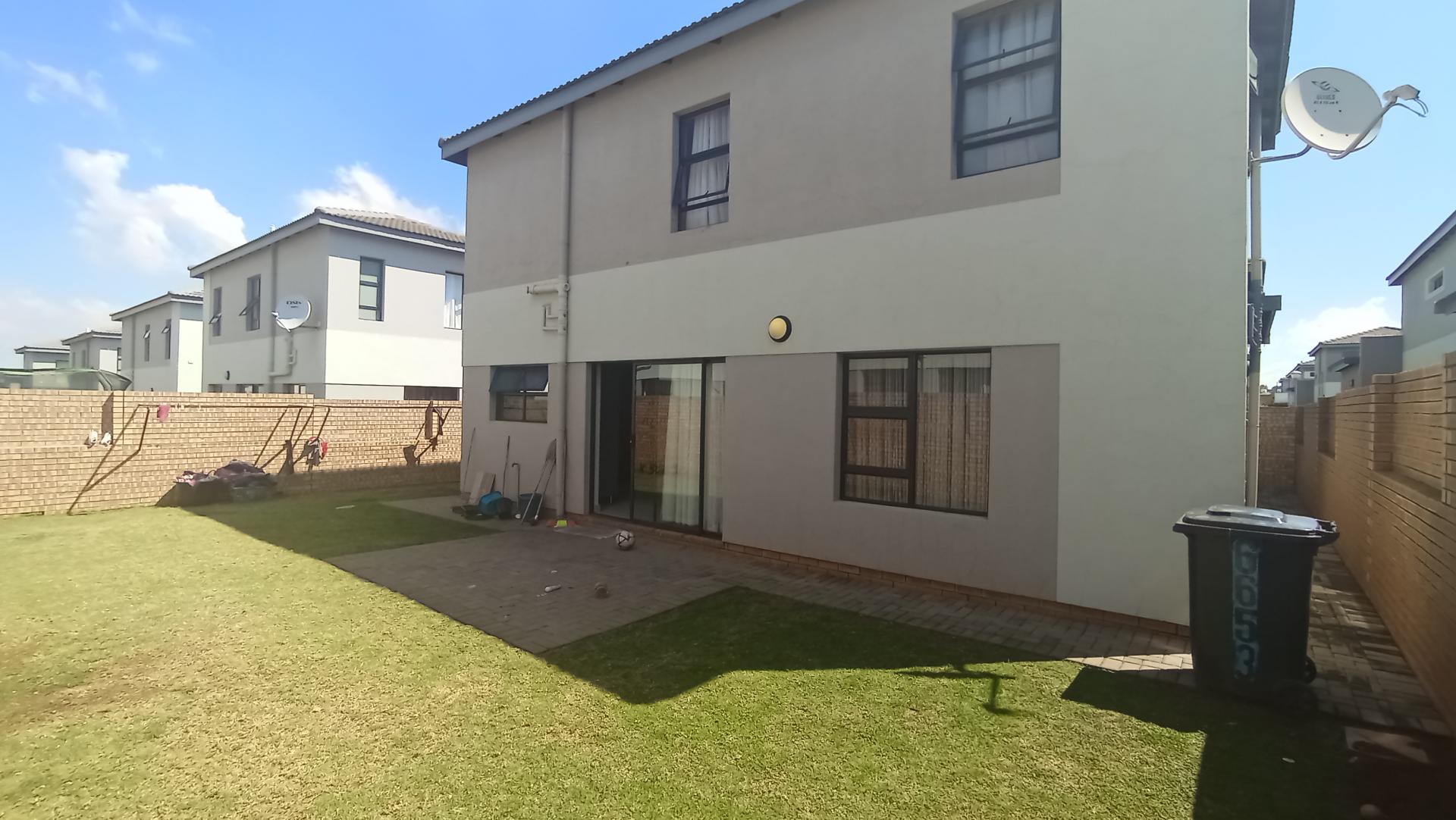 Spaces - 21 square meters of property in Rua Vista