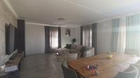 Lounges - 22 square meters of property in Rua Vista