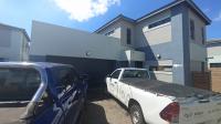 Front View of property in Rua Vista