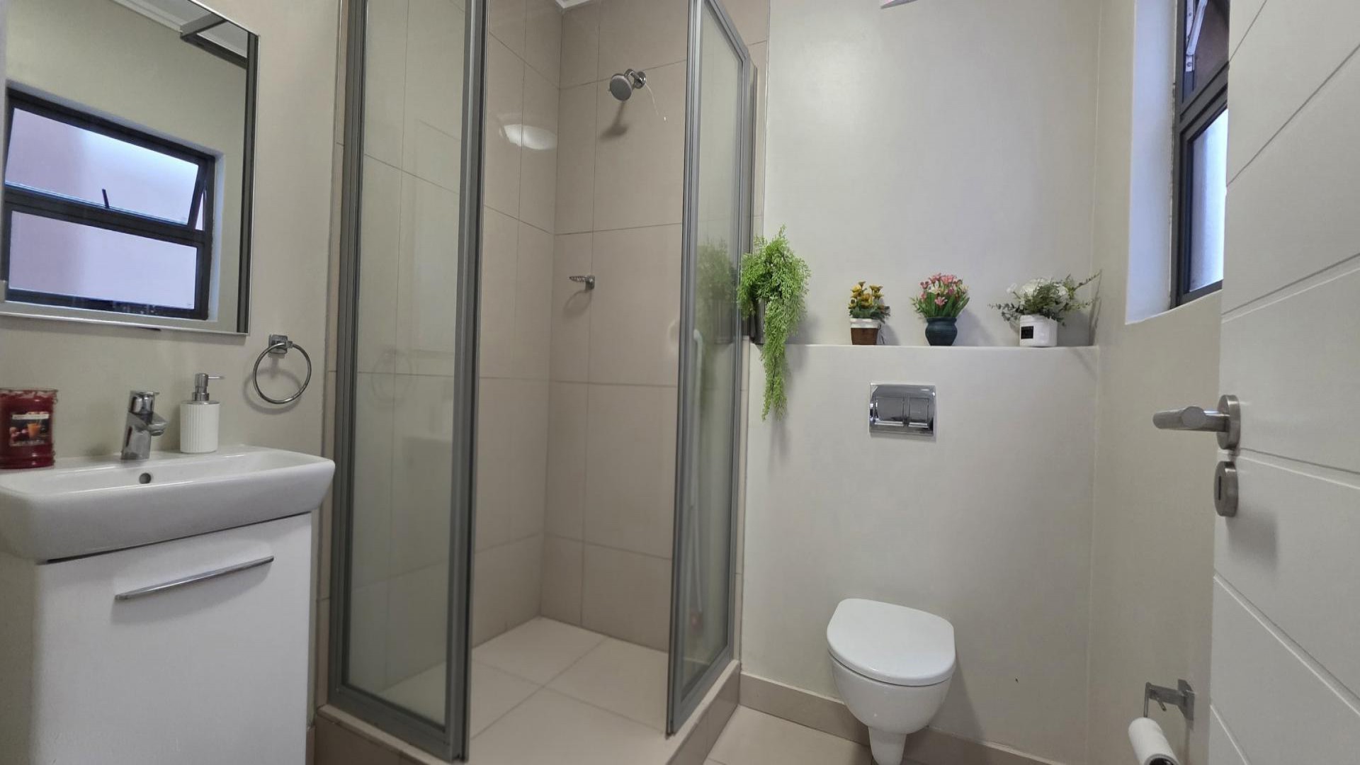 Bathroom 1 of property in Umhlanga Ridge