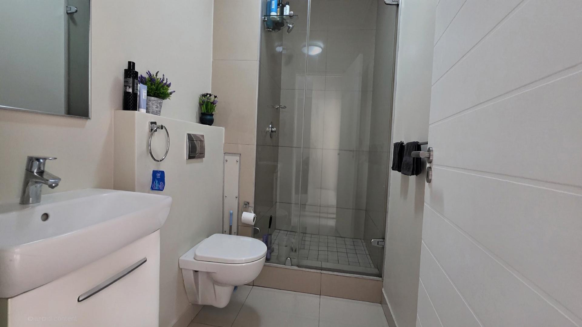 Main Bathroom of property in Umhlanga Ridge