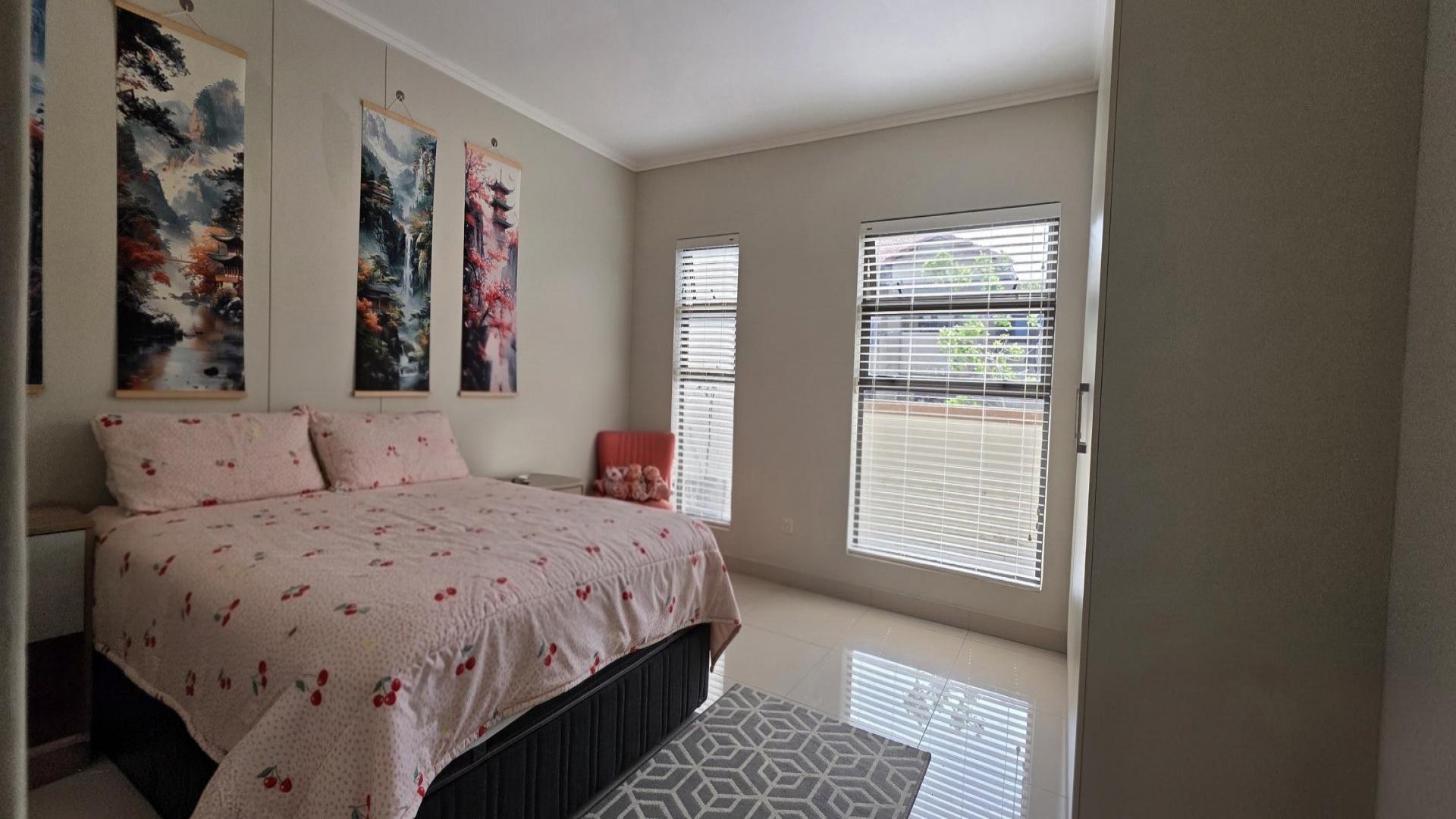 Bed Room 1 of property in Umhlanga Ridge