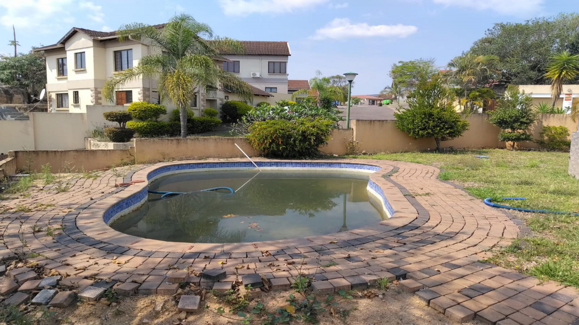 Swimming Pool of property in Stonehenge