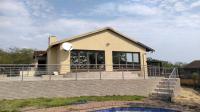 Front View of property in Stonehenge