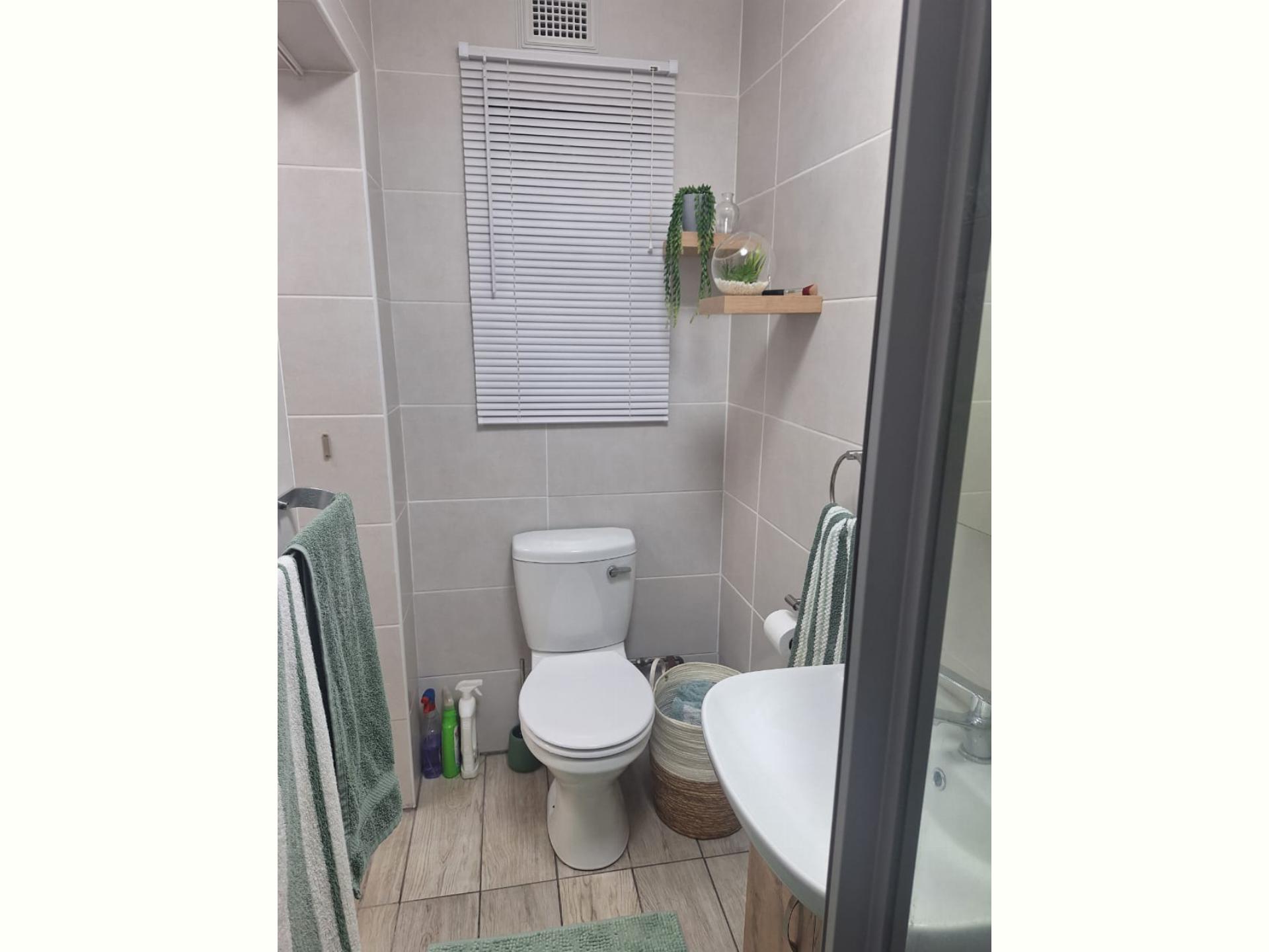  of property in Uvongo