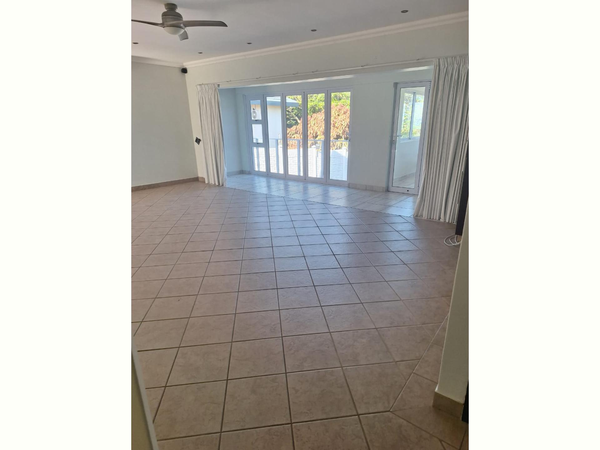  of property in Uvongo