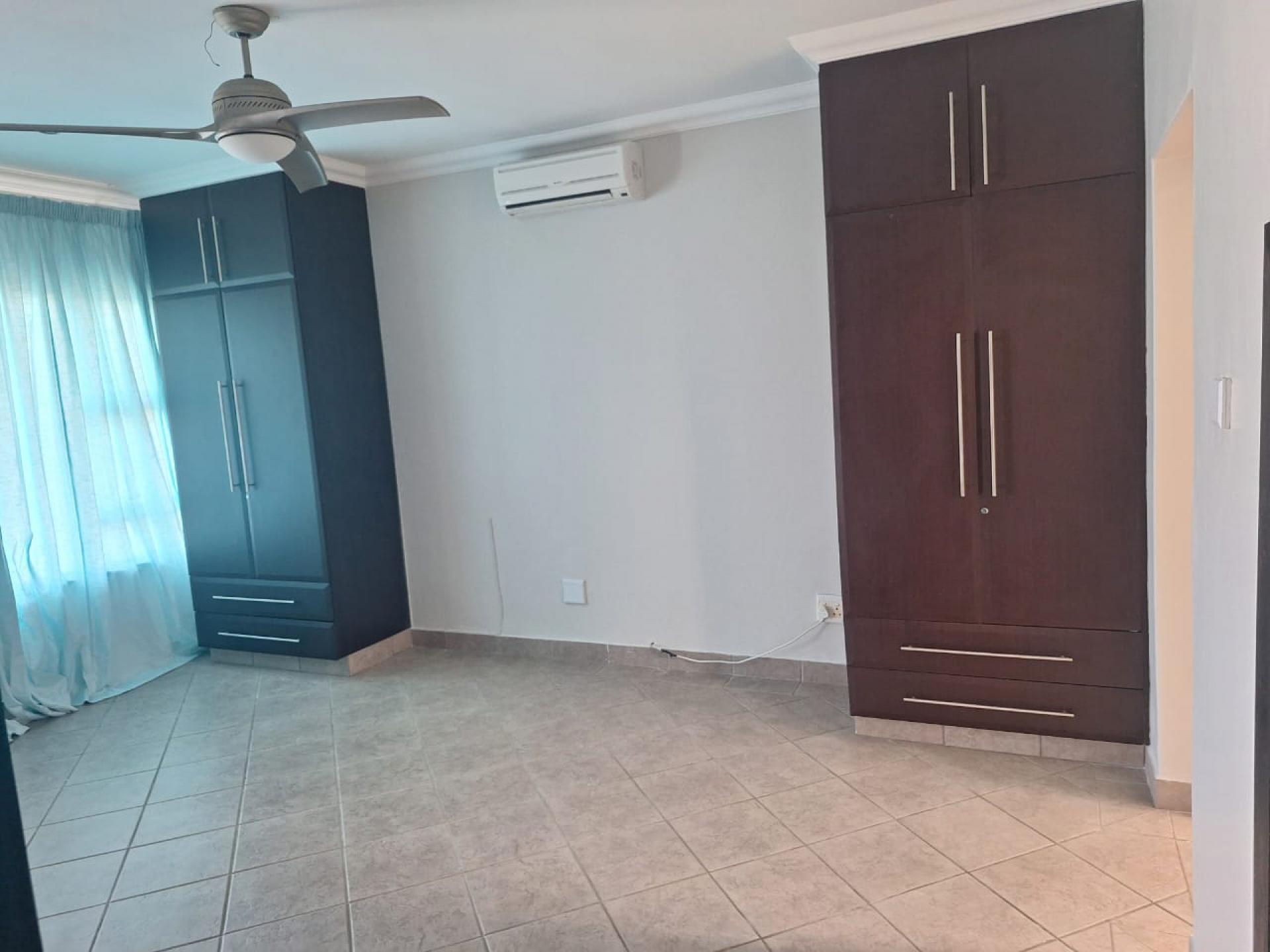  of property in Uvongo