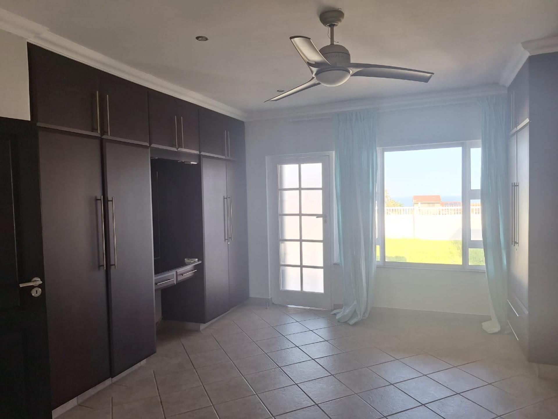  of property in Uvongo