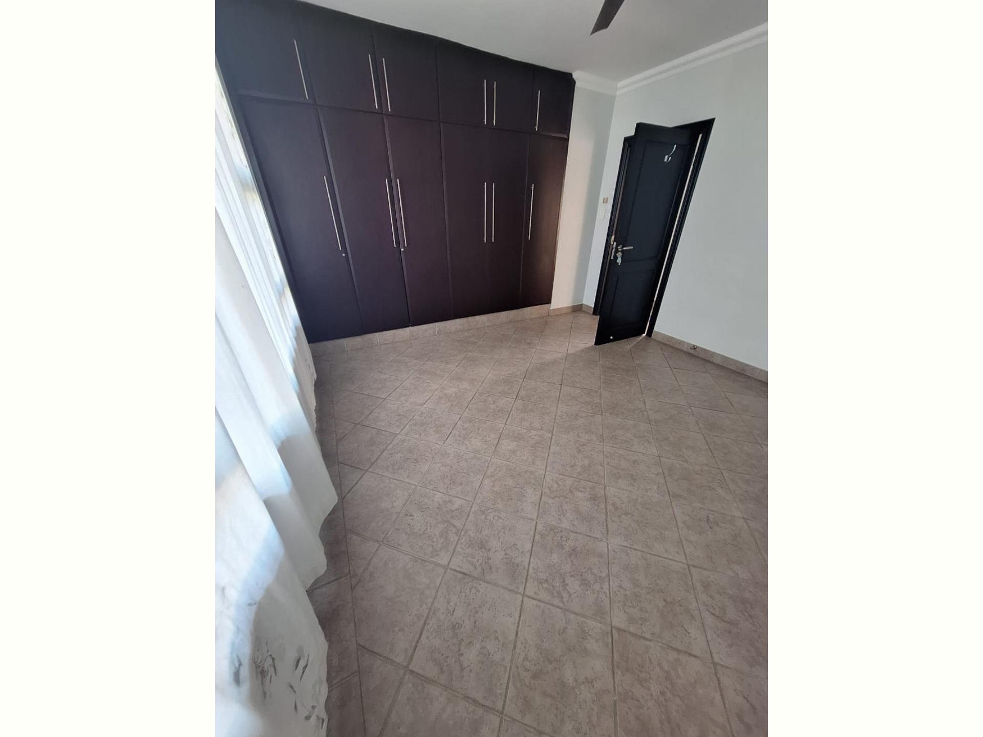  of property in Uvongo