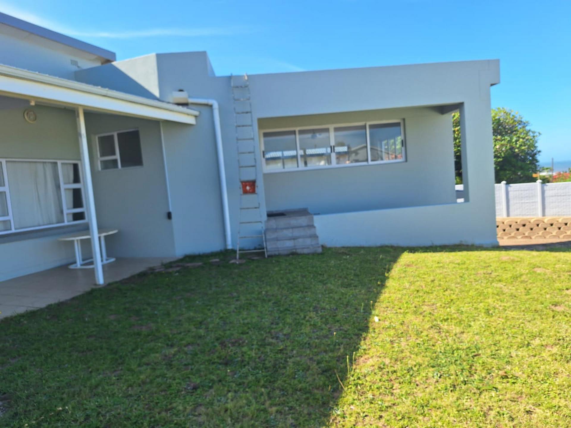  of property in Uvongo