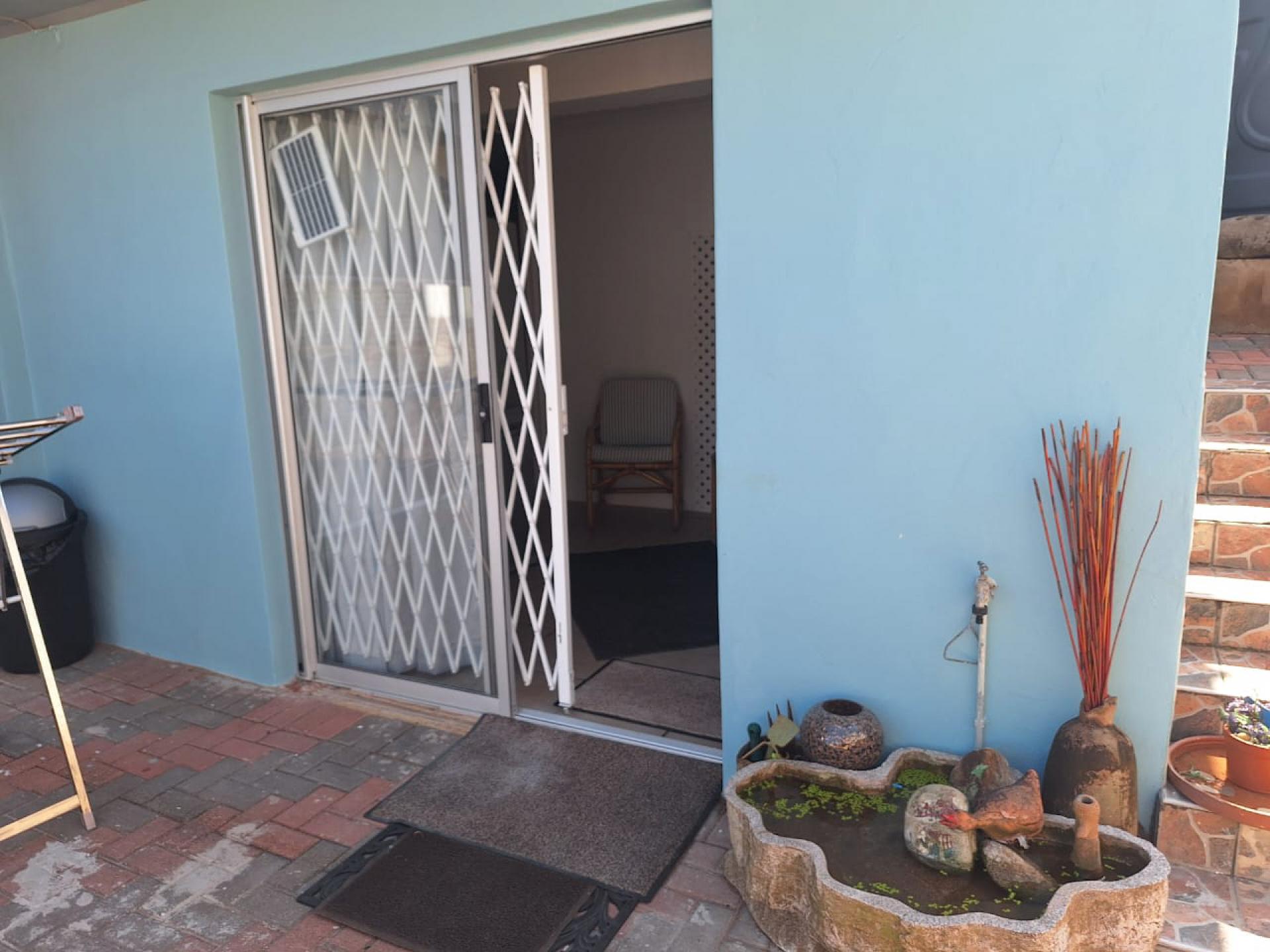  of property in Uvongo