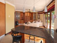  of property in Universitas