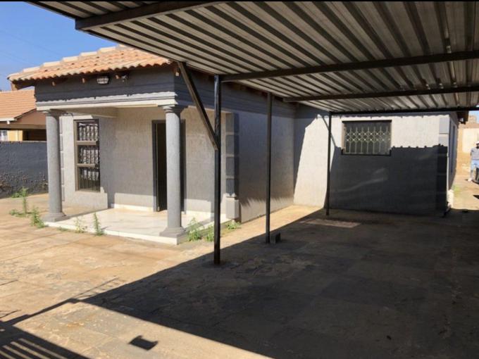 3 Bedroom House for Sale For Sale in Protea Glen - MR723469