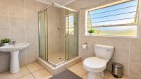 Bathroom 1 of property in Honey Park