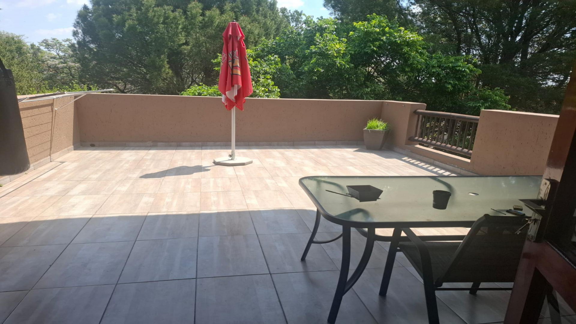 Balcony of property in Lone Hill