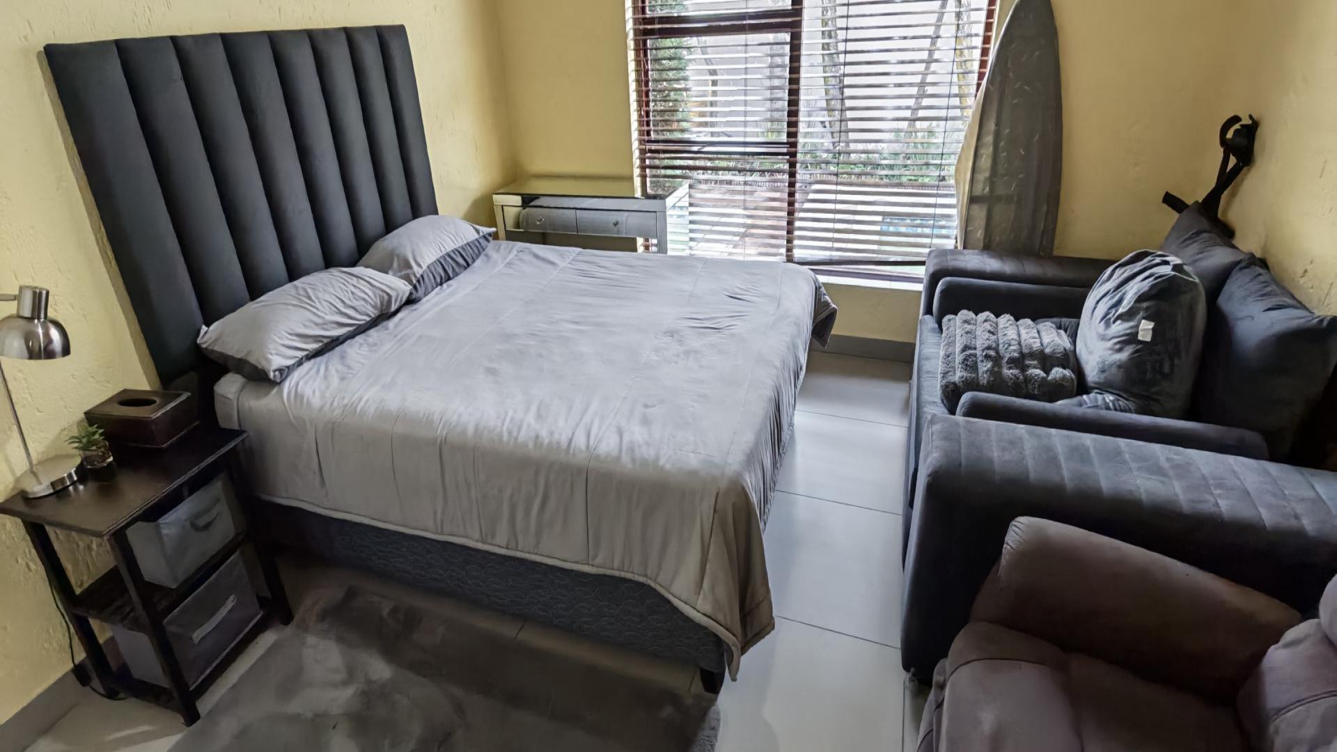 Bed Room 1 of property in Sunninghill