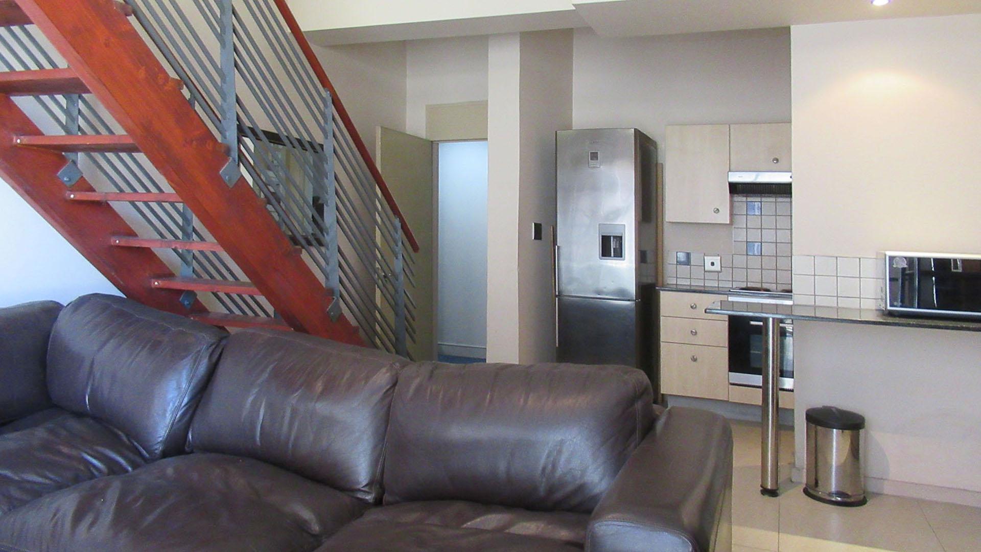 Lounges - 15 square meters of property in Marshallstown
