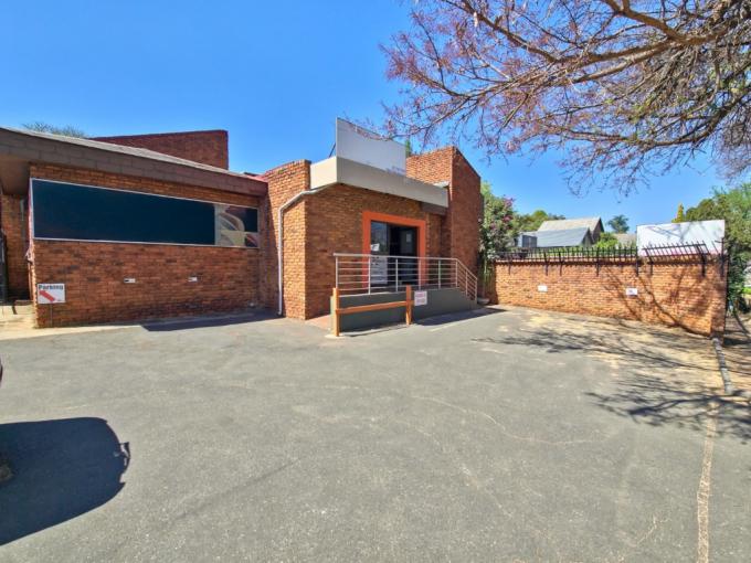 Commercial to Rent in Garsfontein - Property to rent - MR723523