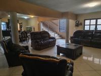  of property in Glenvista