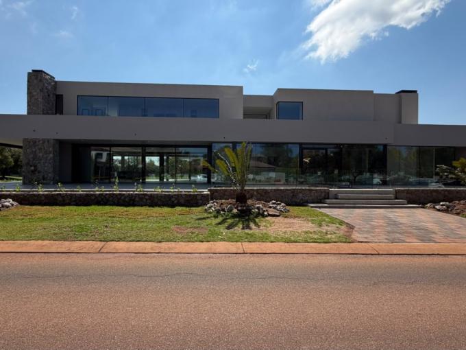 7 Bedroom House for Sale For Sale in Woodhill Golf Estate - MR723537