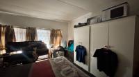 Bed Room 1 of property in Meiringspark