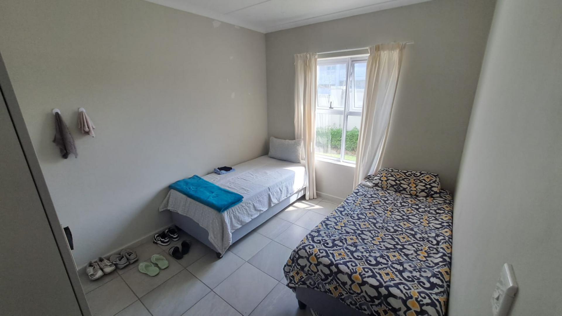 Bed Room 1 of property in Kuils River
