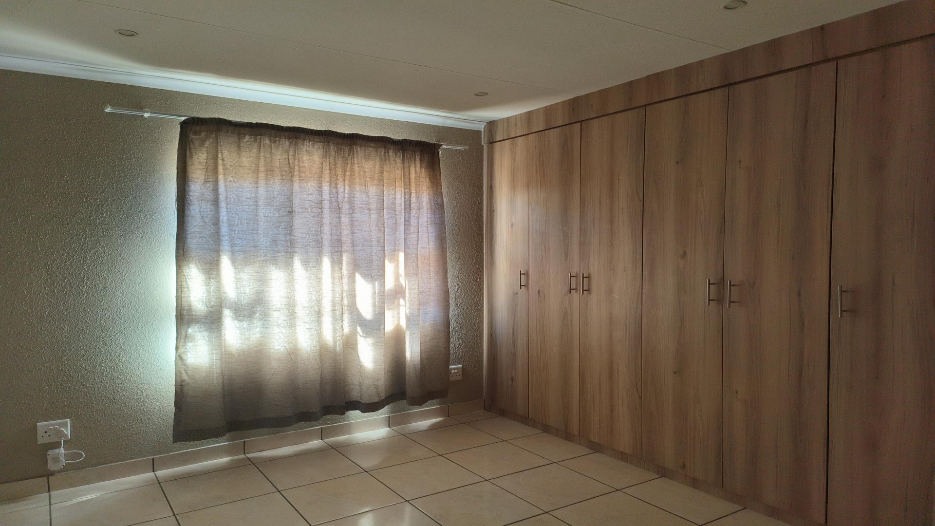Bed Room 1 of property in Witpoortjie