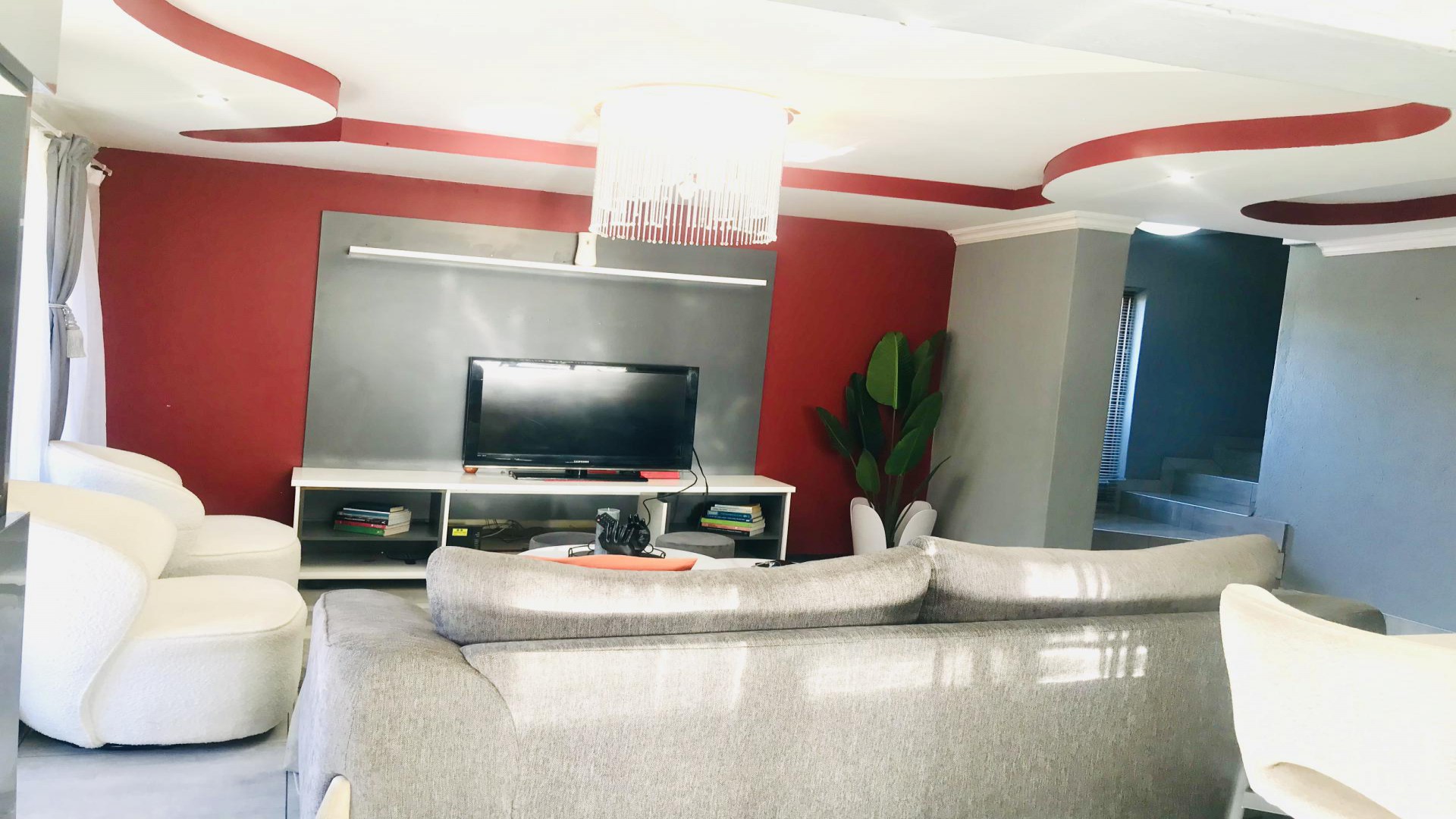 Lounges of property in Steiltes